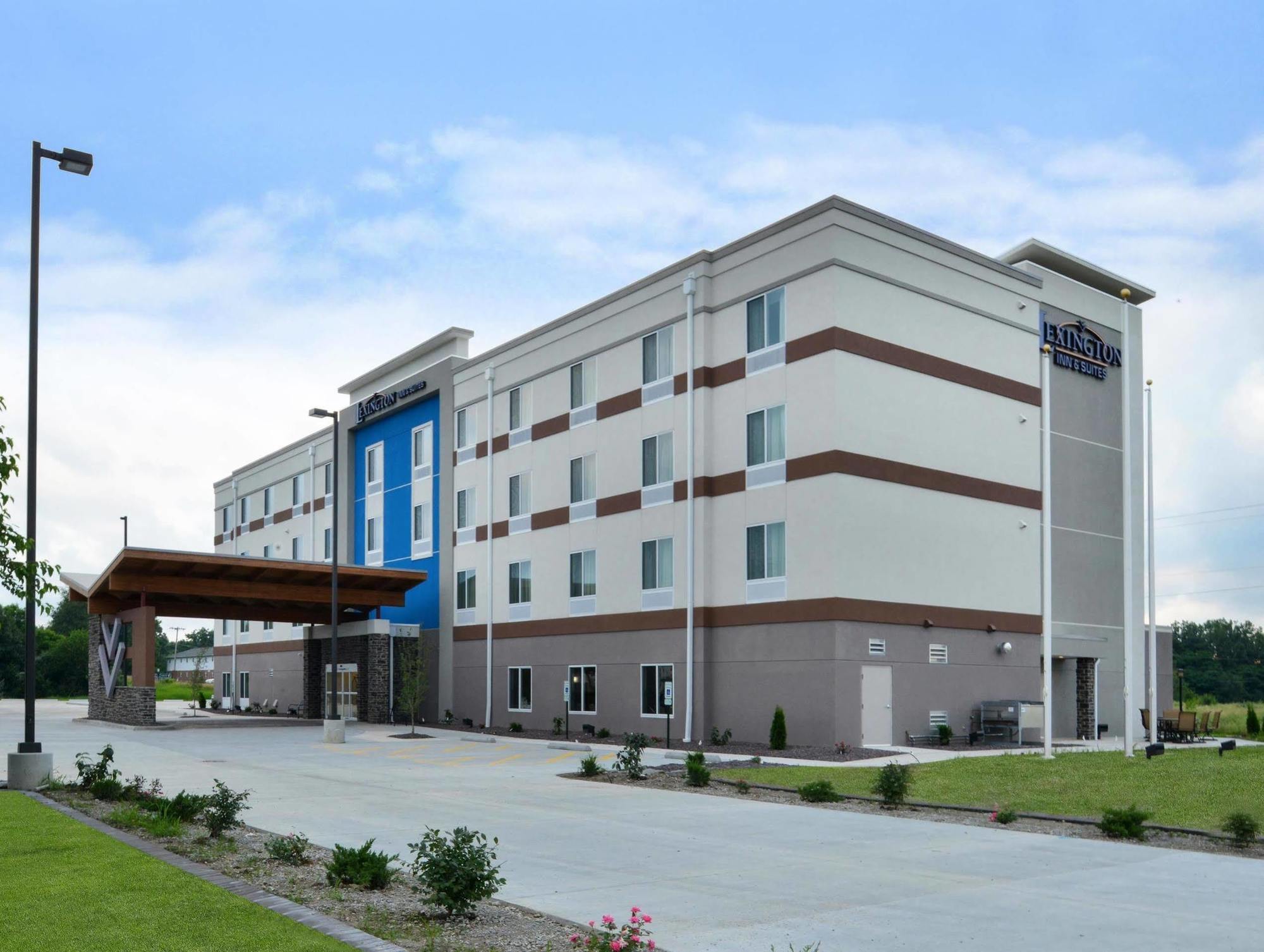 Holiday Inn Express & Suites - Effingham By Ihg Екстериор снимка